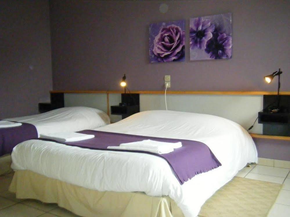 Relais La Fleur Maisonnay Hotel Екстериор снимка